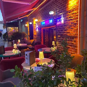 Golden Arrow Old Estambul